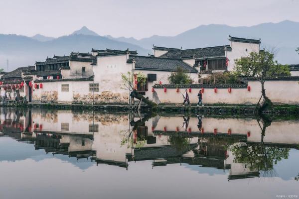 房子倒映在水中有什么风水