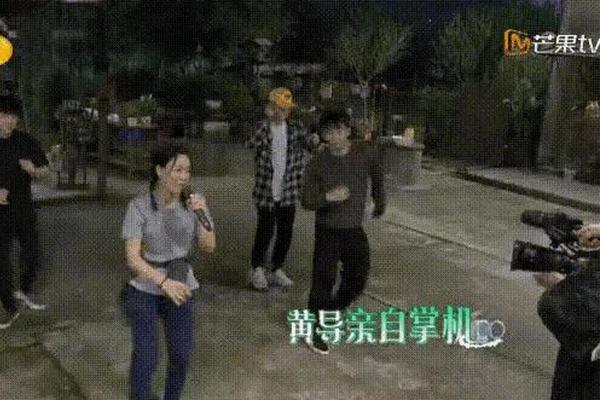 特别爱表现出风头的人八字特征
