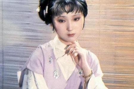 画上倒八字眉，陈晓旭惊叫这让我怎么见人？杨树云用这个词说服她