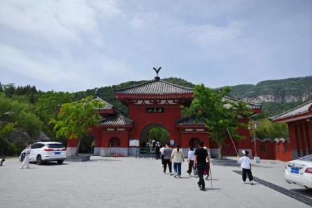 被誉为天下之一山的鹤壁风水