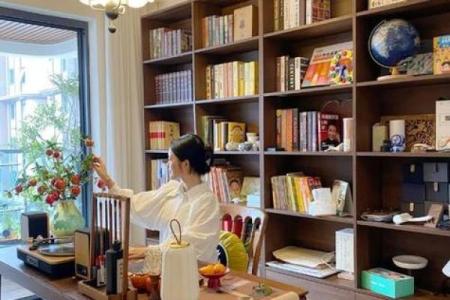 书架放客厅哪里风水好 客厅放书架风水如何