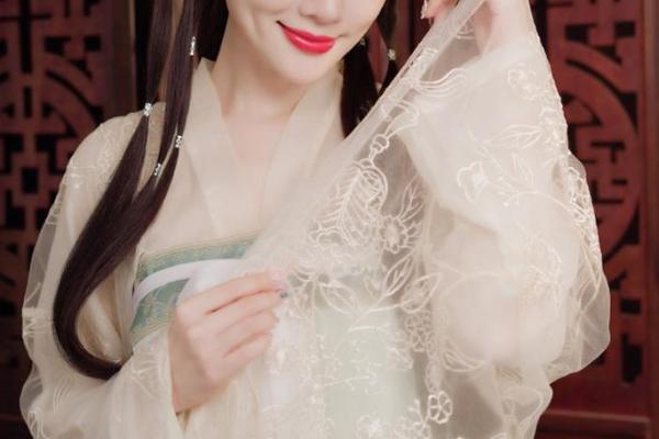 李小璐紫薇斗数盘