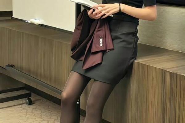 八字女强人