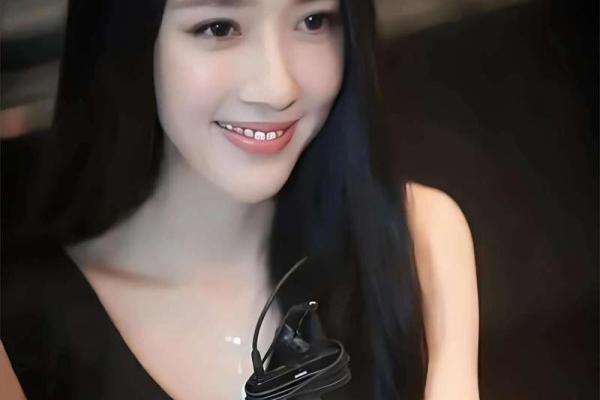向佐八字命理,命理师预言郭碧婷